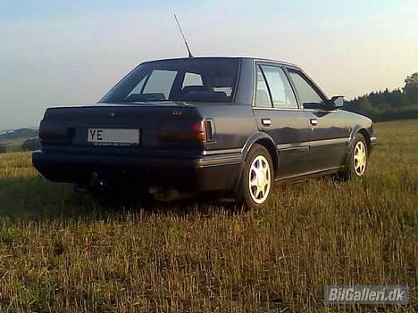 Nissan Bluebird 2,0 slx solgt billede 4