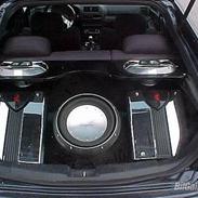 Mazda 323F    Solgt!