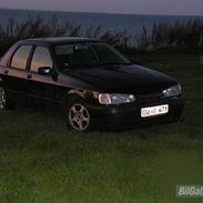 Ford sierra gt **Solgt**