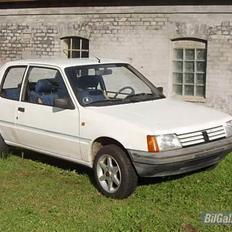 Peugeot 205 XL #SOLGT#