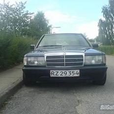 Mercedes Benz 190E (solgt)