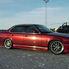 BMW e34 525i