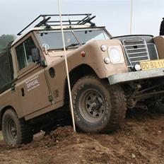Land Rover Serie III 88"
