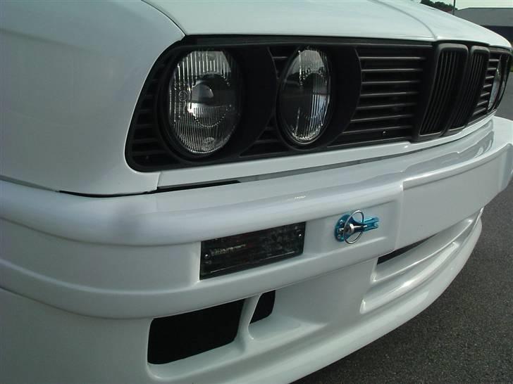 BMW E30 323 billede 3