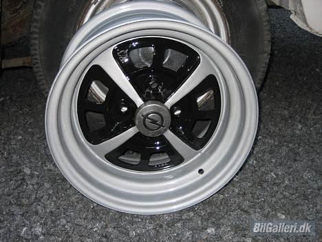 Opel kadett b solgt - så blev fælgene færdig.. fra 5,5" til 7" nu mangler jeg kun dæk billede 12