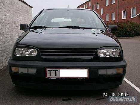VW Golf 3 1.8 GL [Solgt] billede 1