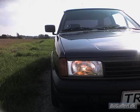 VW Polo 1,3 Coupé (SOLGT) billede 9