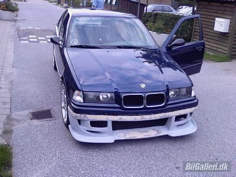 BMW 316i solgt , billede 2