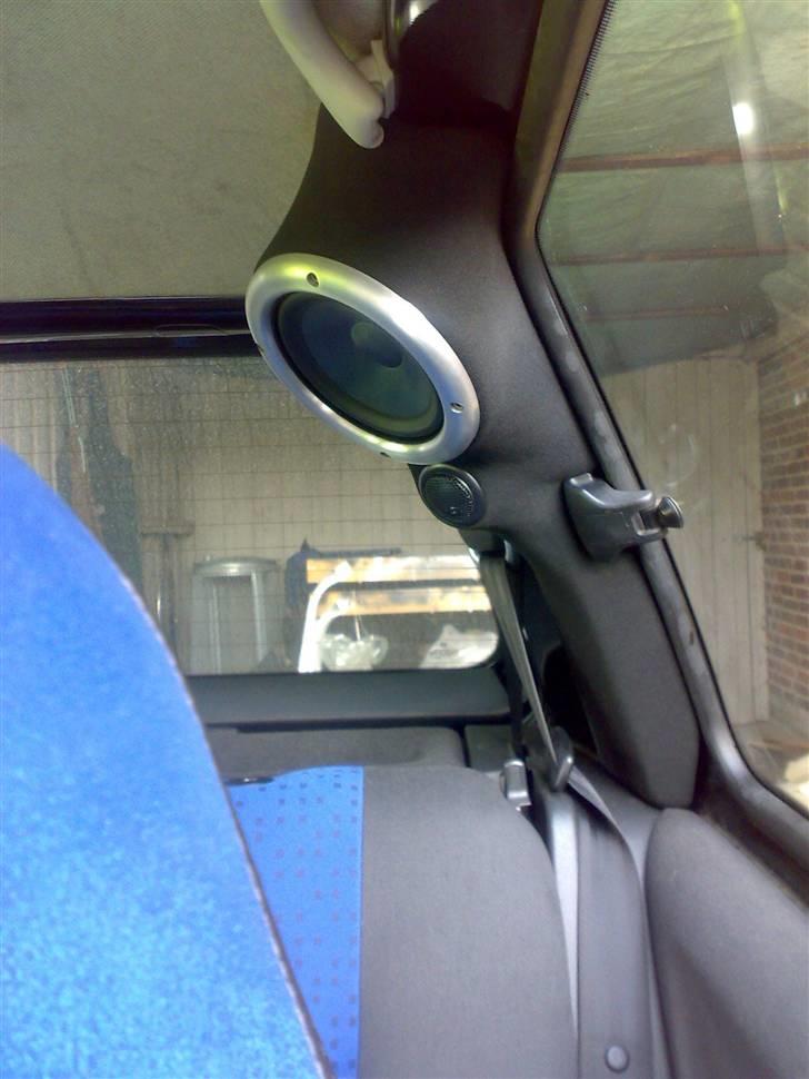 VW Lupo TDI - Lyd bag i bilen. custom made! billede 10