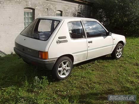 Peugeot 205 XL #SOLGT# billede 4