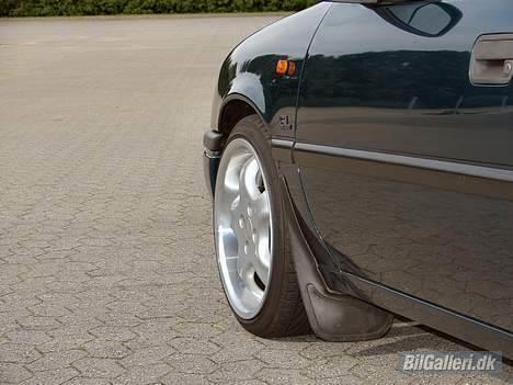 Opel Vectra A (Solgt) billede 12