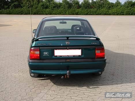 Opel Vectra A (Solgt) billede 13