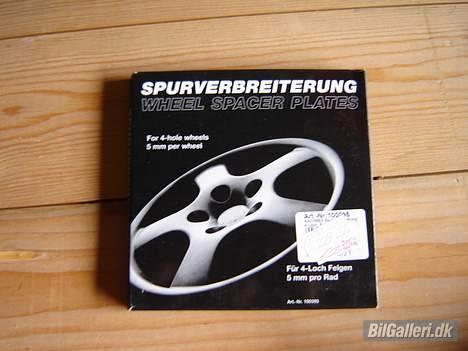 Fiat uno 45 S (Skrottet) - udvirede med 5mm.. det betyder brede skærmkasser hehe..  billede 6