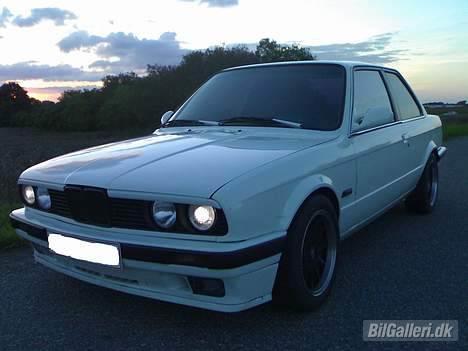 BMW E30 *SOLGT* - Lige omkring solnedgang billede 5