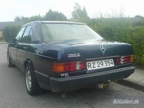 Mercedes Benz 190E (solgt) billede 4