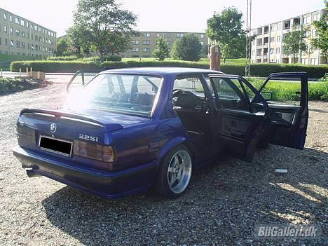 BMW 325i E30 Solgt billede 8