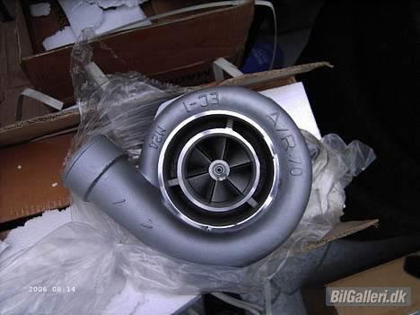 Toyota Corolla 20V Turbo Solgt - Den nye turbo som skal monteres i løbet af vinteren. Gt35Rs billede 15