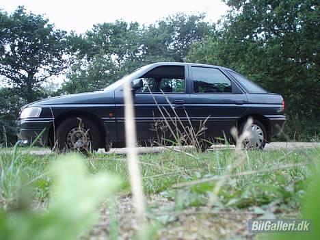 Ford Escort 1,4 clx Solgt! billede 5