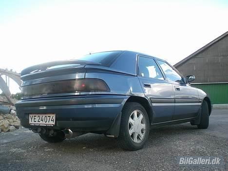 Mazda 323F 1.6 (Solgt) - sommer 06 billede 4