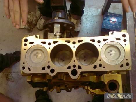 VW Corrado 1,9 G60 Solgt - De nye stempler i billede 14