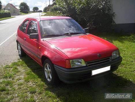 Opel Kadett E 1,3 S billede 1