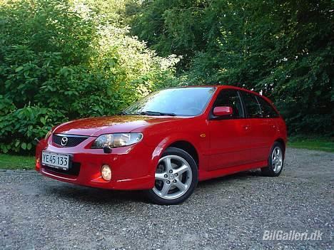 Mazda 323F 2.0i SPORTIVE billede 3