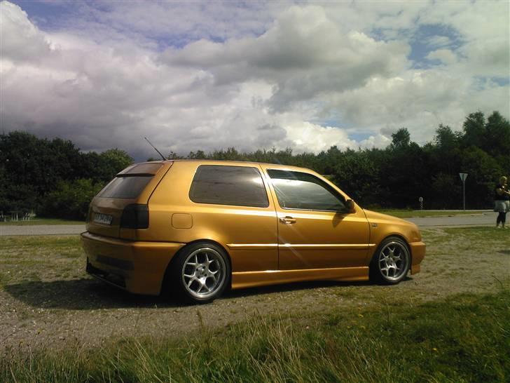 VW Golf 3 1.9 TDI [Solgt] billede 4