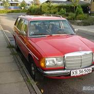 Mercedes Benz w123  SOLGT