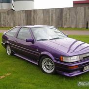 Toyota Corolla GT Coupe AE86