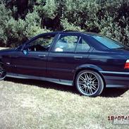 BMW 320i/323i (solgt)