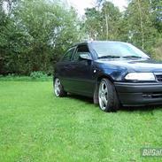 Toyota corolla 1,3 xli solgt