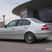 BMW E46 320I