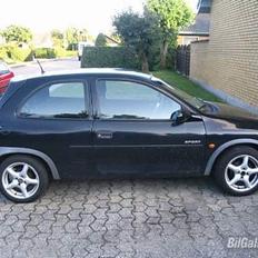 Opel Corsa B 1.4 16v
