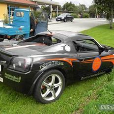 Opel Speedster Turbo