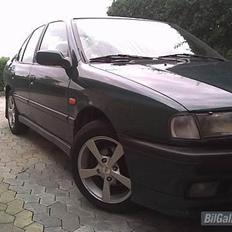 Nissan Premiera 1,6 sri(solgt)