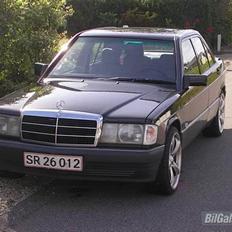 Mercedes Benz 190 D (solgt)
