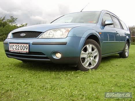 Ford Mondeo Ghia billede 4