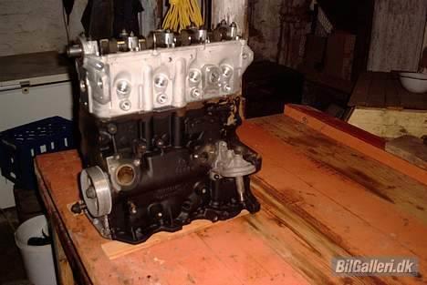 VW Syncro "Grünehild" SOLGT - Så kom den nye motor hjem klar til opbygning og montering billede 10