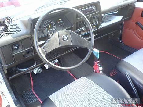 Opel corsa A SOLGT billede 3