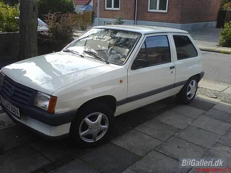 Opel corsa A SOLGT billede 5