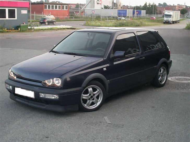 VW Golf III (SOLGT) - Sådan ser den nu lige nu! billede 1