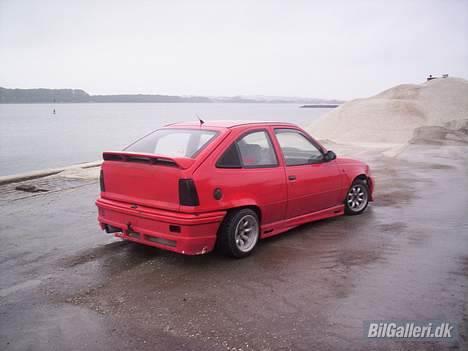 Opel Kadett E 1.6 *SOLGT* billede 2