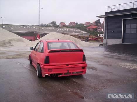 Opel Kadett E 1.6 *SOLGT* billede 3