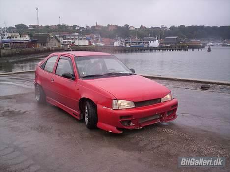 Opel Kadett E 1.6 *SOLGT* billede 6