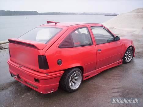 Opel Kadett E 1.6 *SOLGT* billede 9