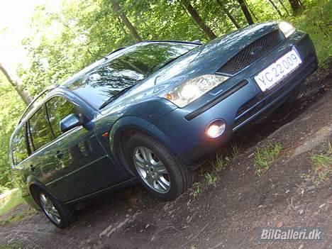 Ford Mondeo Ghia - Lille spejl på vejen der! Hvem er smukkest i skoven her??? billede 6