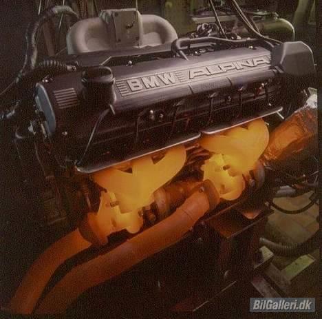 BMW Alpina B10 3,5 - Ikke min, men fuck den er nice - og HOT billede 5