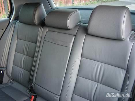 VW Golf V 5 dørs Solgt billede 5