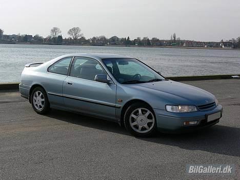 Honda Accord EX Coupé - SOLGT billede 1