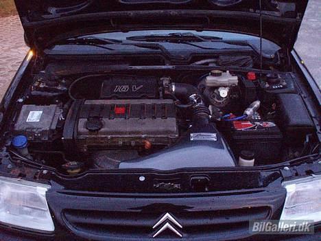 Citroën Saxo 1,6 VTS 16v (DØD) billede 10